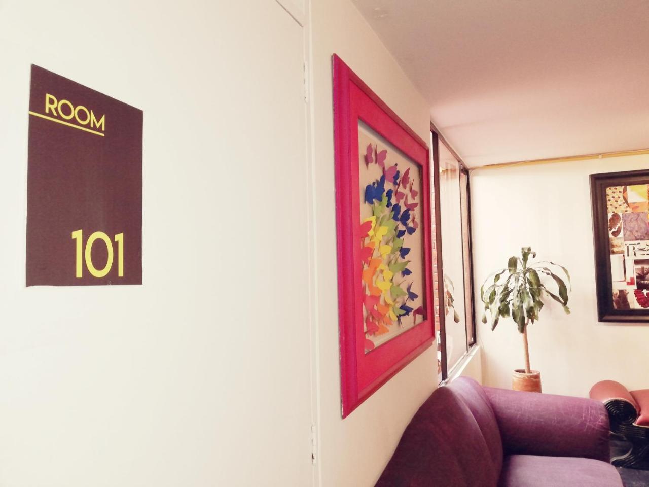 Violeta Park Hostel Bogota Luaran gambar