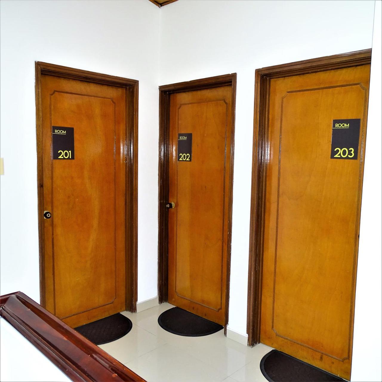 Violeta Park Hostel Bogota Luaran gambar