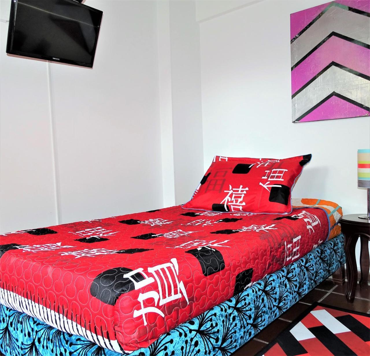 Violeta Park Hostel Bogota Luaran gambar