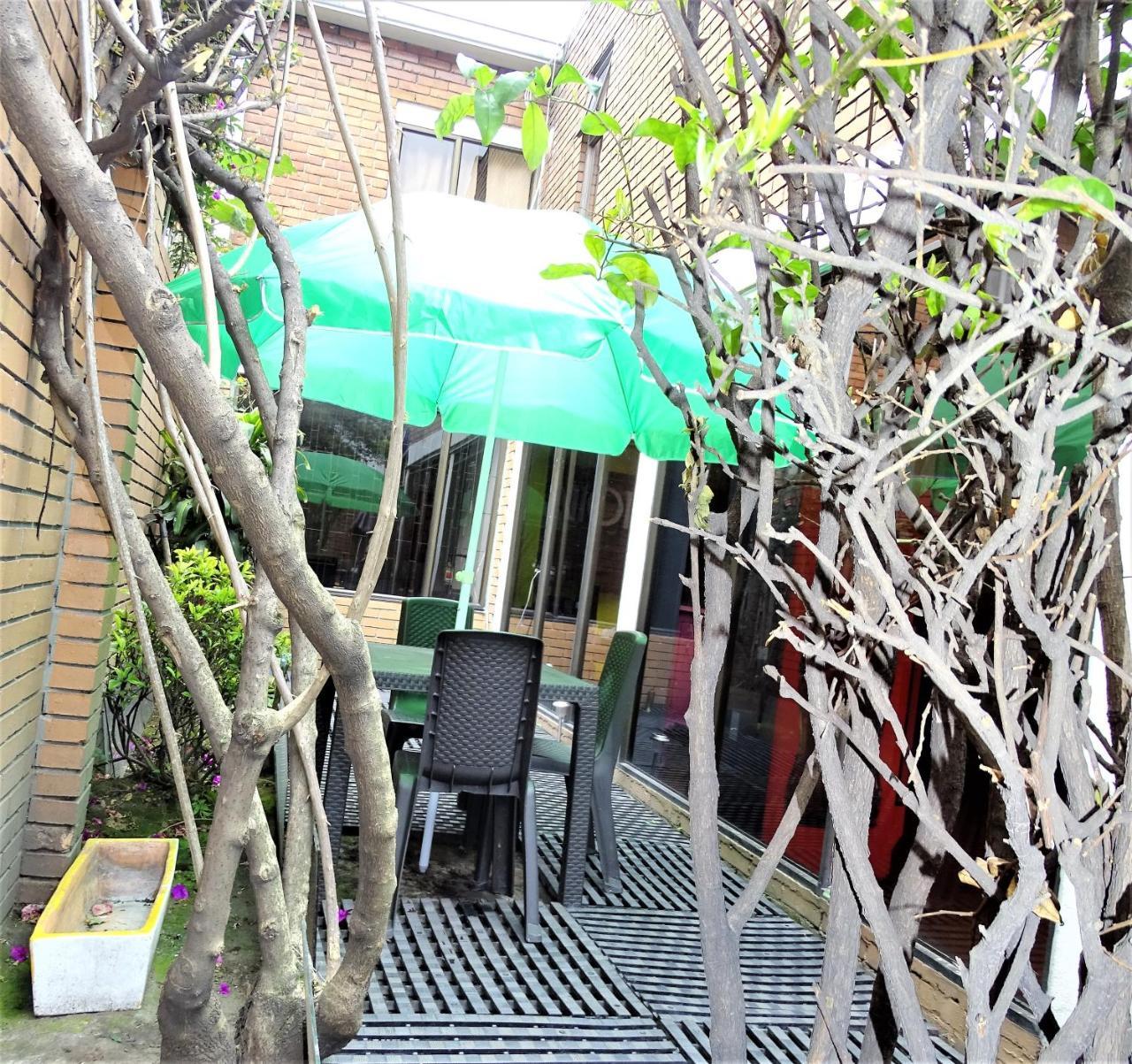 Violeta Park Hostel Bogota Luaran gambar