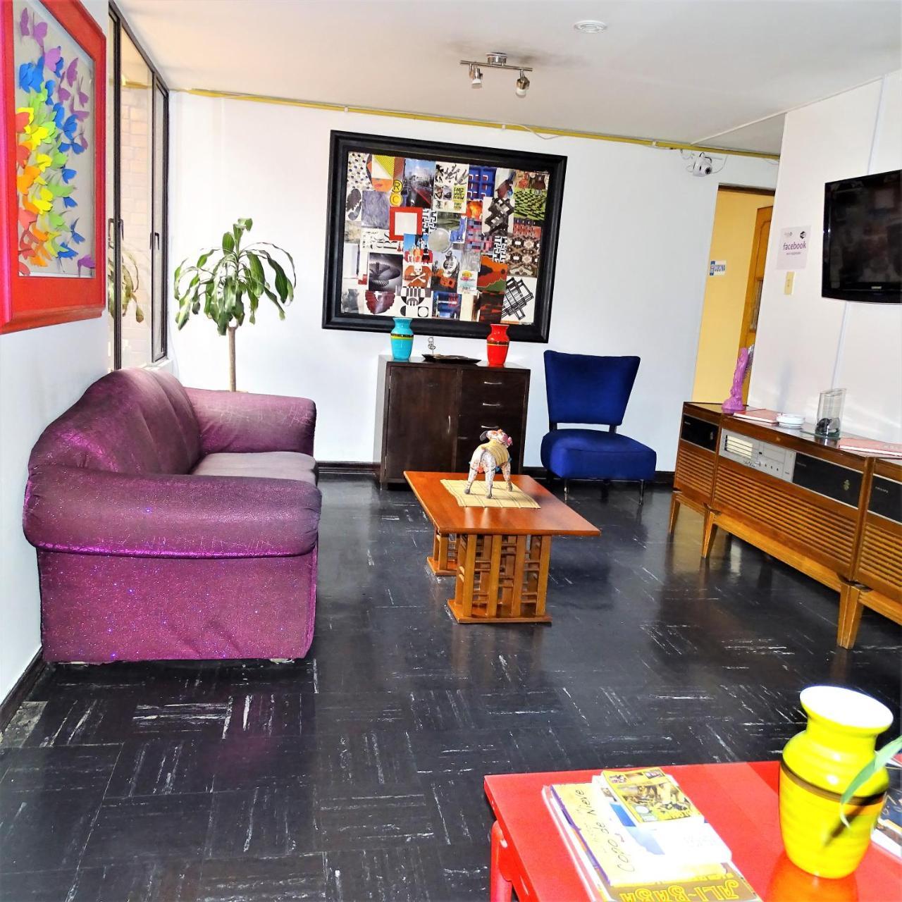 Violeta Park Hostel Bogota Luaran gambar