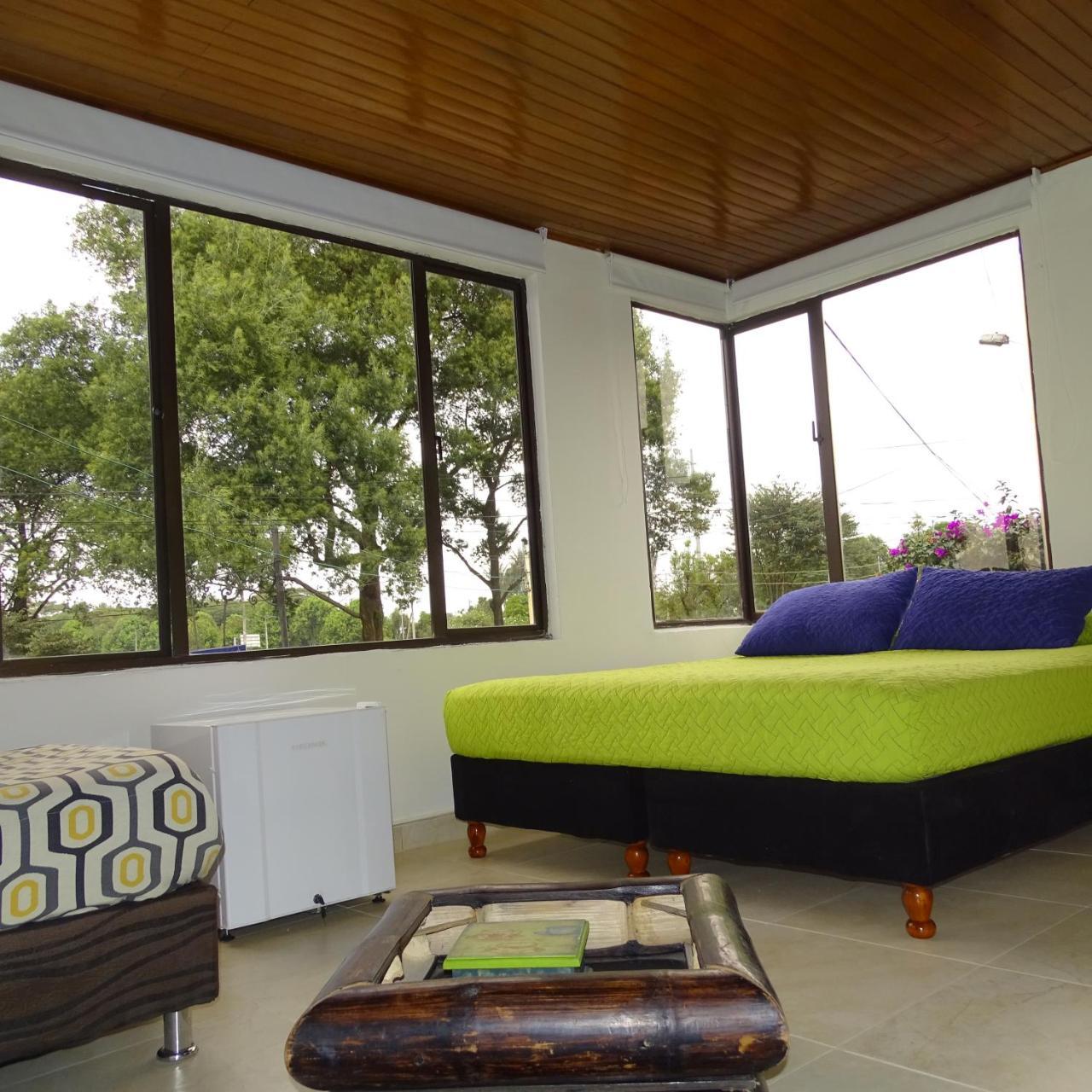 Violeta Park Hostel Bogota Luaran gambar